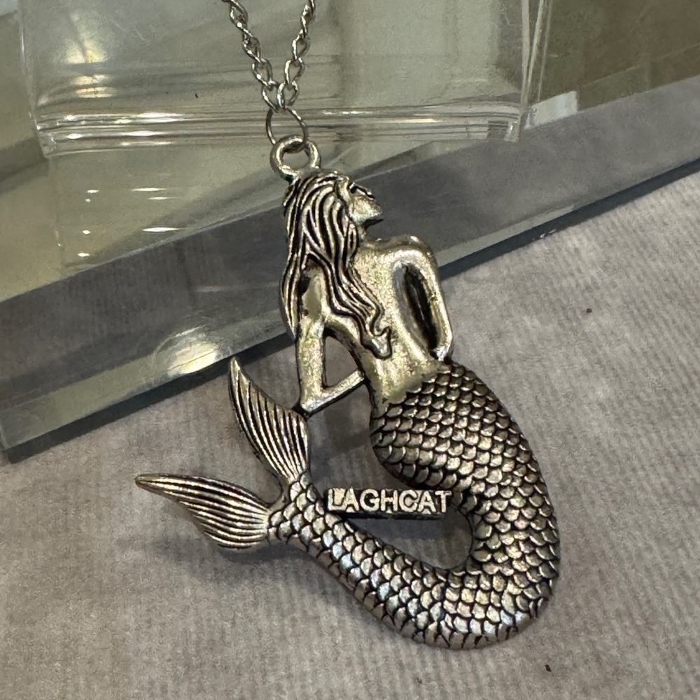 Laghcat Silver Mermaid Pendant Necklace‎ 26 inches